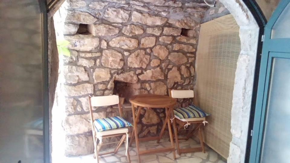 Cottage Melita The Apartment For Animal Lovers Babino Polje Екстериор снимка