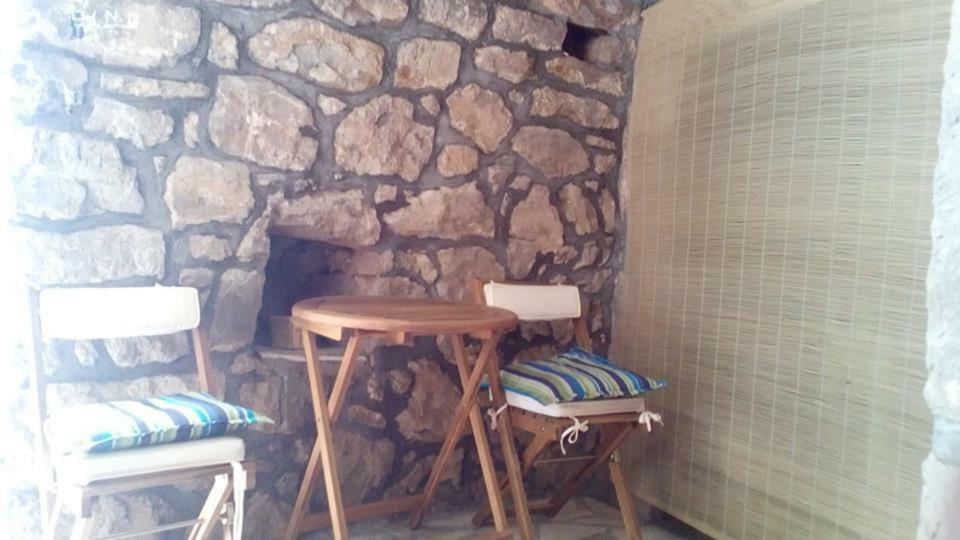 Cottage Melita The Apartment For Animal Lovers Babino Polje Екстериор снимка