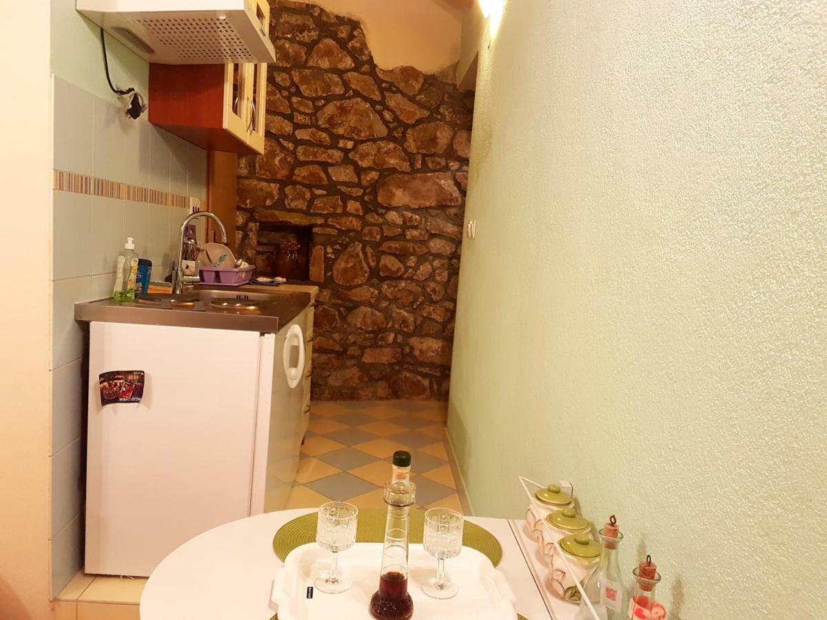 Cottage Melita The Apartment For Animal Lovers Babino Polje Екстериор снимка
